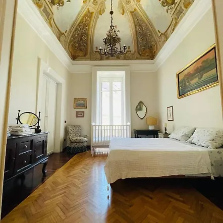 Appartamento Sul Teatro San Carlo Napoli