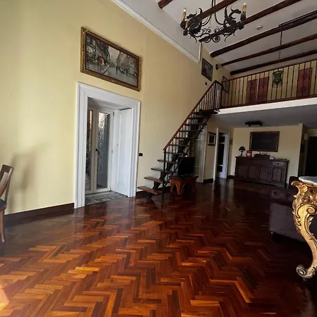 شقة Sul Teatro San Carlo *