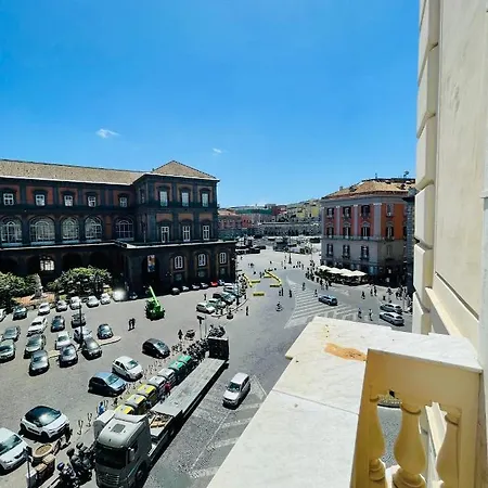 Sul Teatro San Carlo Lejlighed *