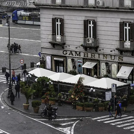 Lejlighed Sul Teatro San Carlo